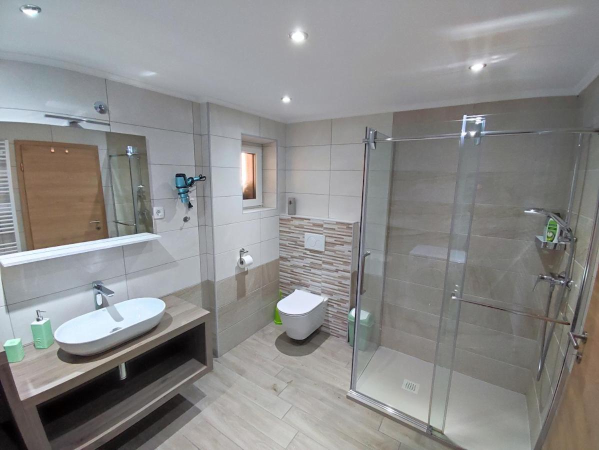 Apartmaji Mojca * Bohinj