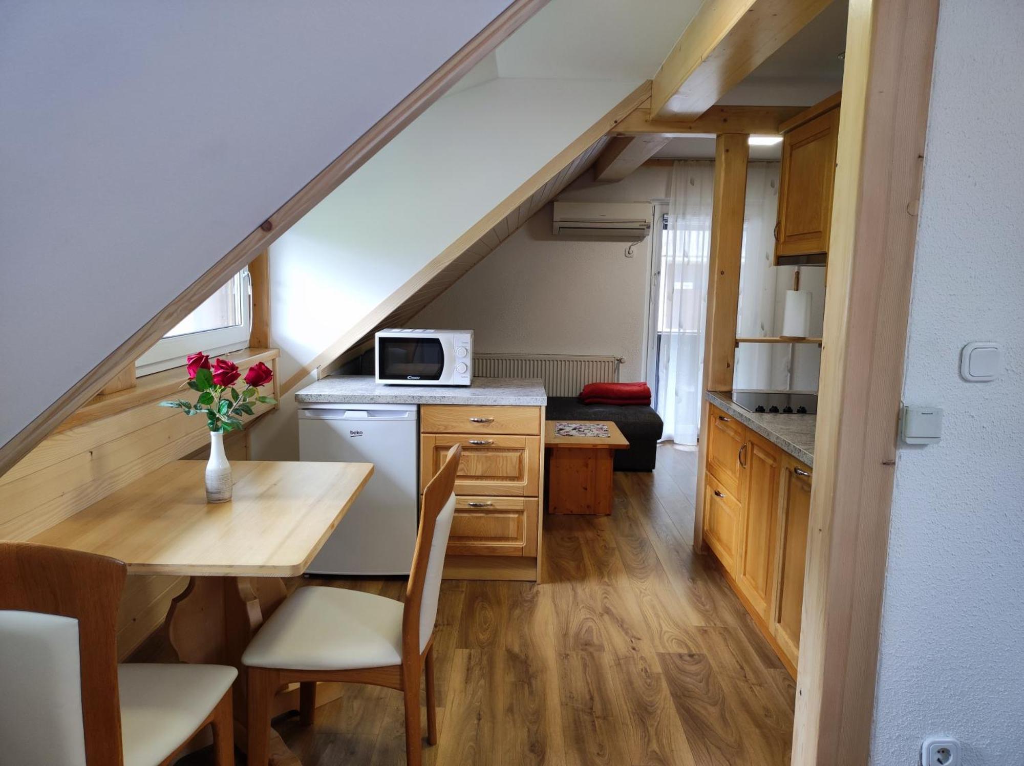 Apartmaji Mojca Bohinj